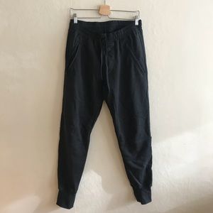 KITH size M Men’s sweatpants